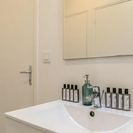 Mba - Petion Splendide Apartment Paris