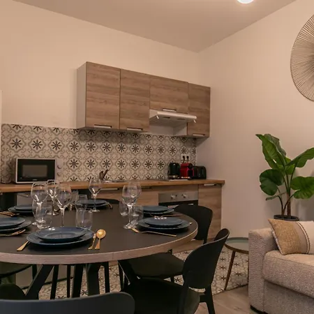 Mba - Petion Splendide Apartment Paris