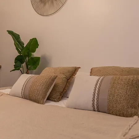 Mba - Petion Splendide アパート *